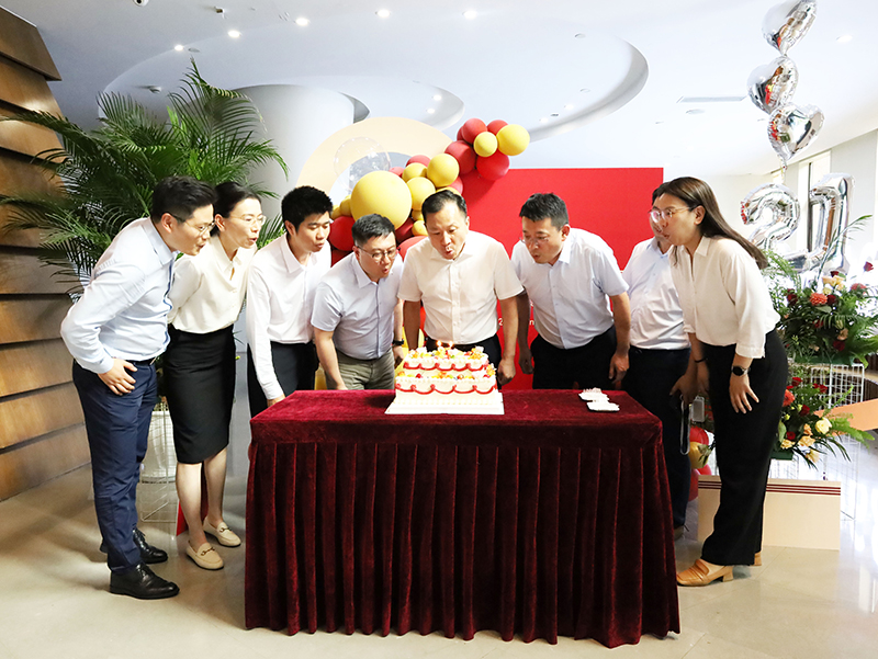 二十一载 智造未来丨贺jxf吉祥坊股份廿一诞辰，，，再启新篇